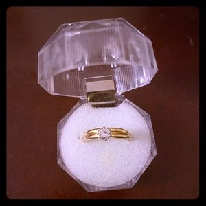 1/4 carat diamond solitaire wedding set